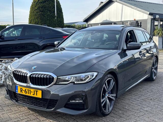 BMW 3 Serie D High Executive M-Pakket 2021 Panodak