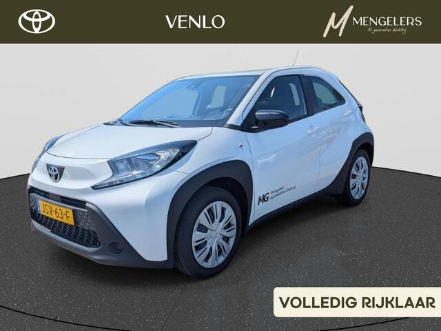 Toyota Aygo MT Play |BTWauto| Airco | Pcam | Navi by App |