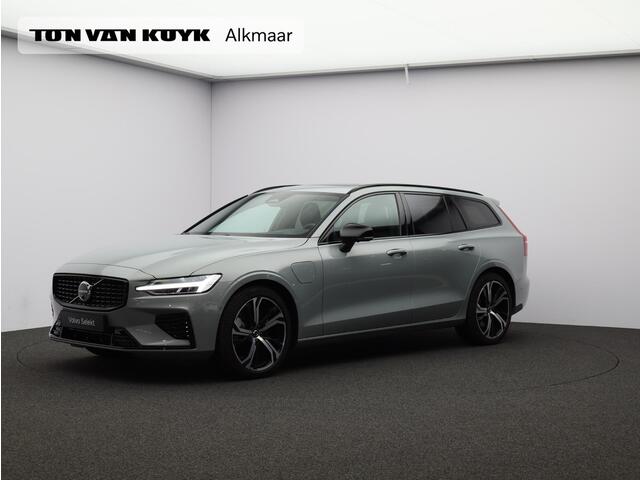 Volvo V60 Plug-in hybrid AWD Plus Dark / Panoramadak / Head-Up Display / 360 Camera / Sportstoelen / Adaptive Cruise / Stoel+Stuurverwarming /