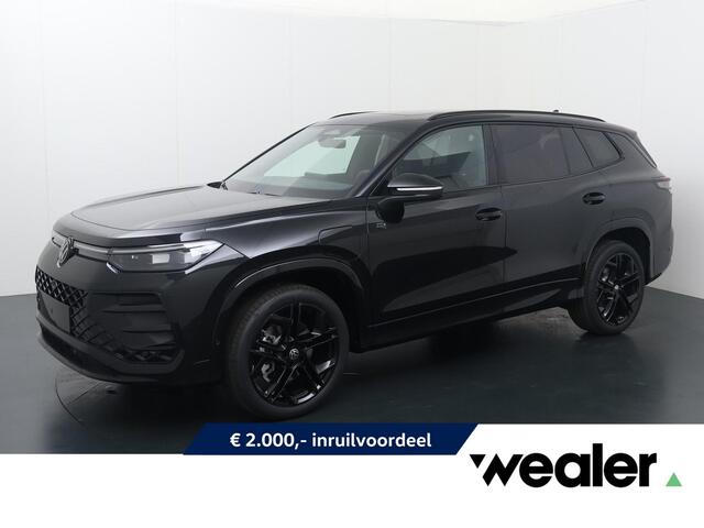 Volkswagen Tayron 5 eHybrid 150 kW / 204 PK DSG | Black Style | Panoramadak | Trekhaak wegklapbaar |