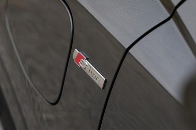 Audi Q3 E S EDITION/MATRIX/LEDER/PANO/SFEER/TREKHAAK