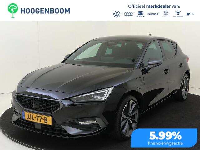 Seat Leon Hybrid FR Business | Trekhaak | LED matrix verlichting | Keyless Entry | Parkeersensoren Voor + Achter | 18" Lichtmetalen Velgen | Achterruitrijcamera |