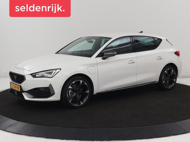 Cupra Leon d | SOH 90% | Carplay | Stoelverwarming | Adaptive cruise | Memory | Camera | Sfeerverlichting | Keyless | Sportstoelen | Navigatie | Full LED | Parkeerhulp | PHEV | Plug In
