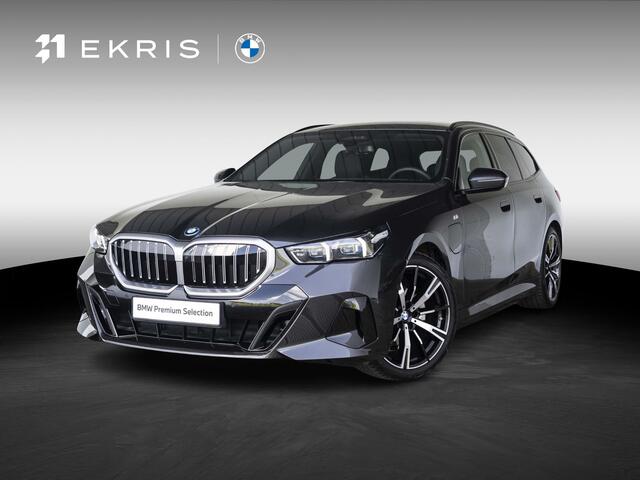 BMW 5 Serie e xDrive | M Sportpakket | Innovation Pack | Comfort Access | Panoramadak | Stoelventilatie | Harman-Kardon | 20''
