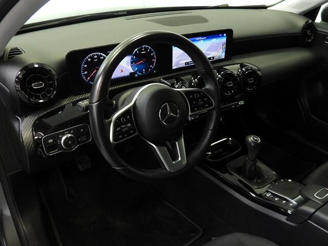 Mercedes-Benz A-Klasse NAVI/CAMERA/LED/16"LMV!
