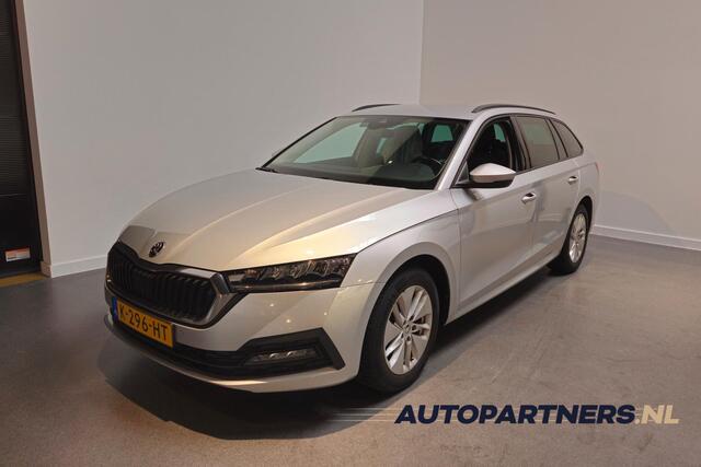 Skoda Octavia SI Business Edition - Apple Carplay/Android Auto - Achteruitrijcamera - Navi