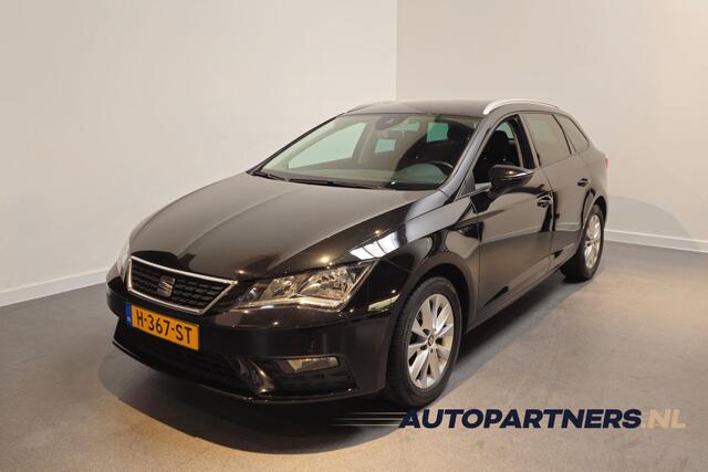 Seat Leon I Style Ultimate Edition - Automaat - Apple Carplay/Android auto - Achteruitrijcamera - Sensoren voor en achter