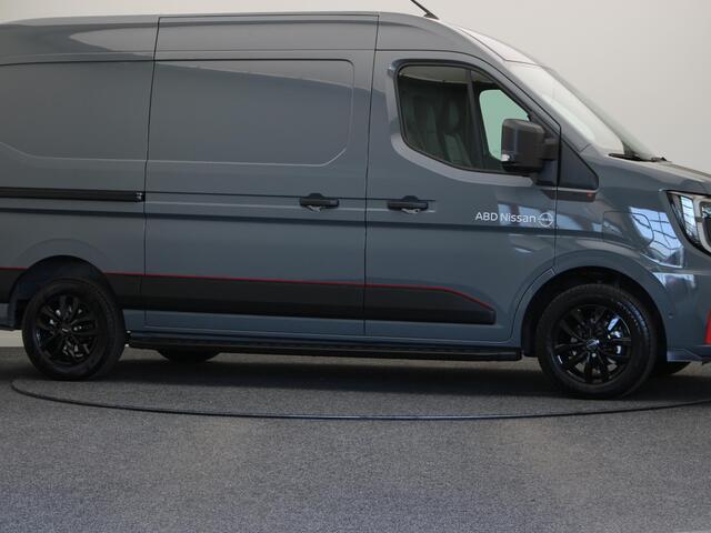 Nissan Interstar