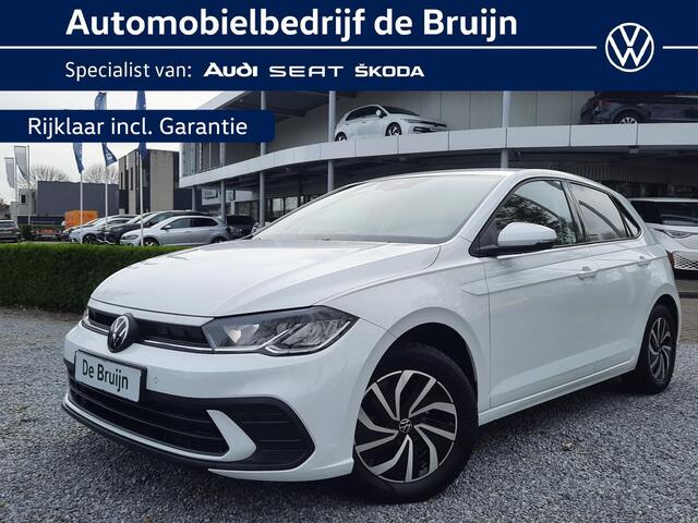 Volkswagen Polo irtual.Clima,Pdc)