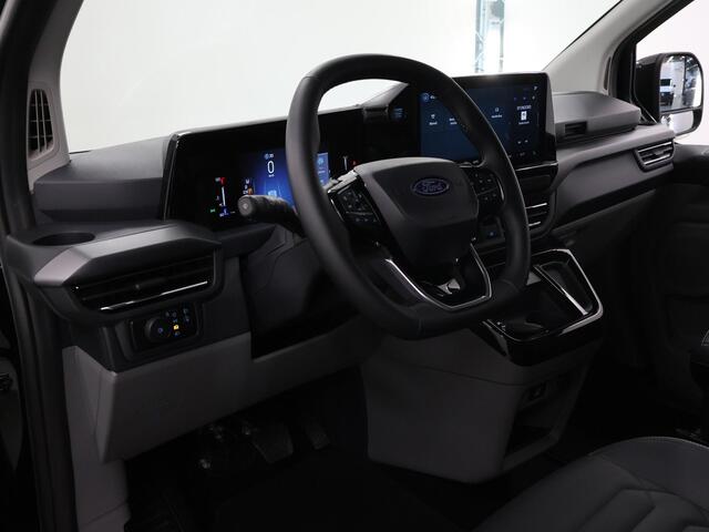 Ford Transit Custom DCI | L2 H1 | 170 PK | TITANIUM X | 360 CAMERA | ADAPTIVE CRUISE | STOELVERWARMING | LEDER | STUURWIELVERWARMING | NAVIGATIE | CLIMATE CONTROL | BLIND-SPOT | 2500 KG AHW TREKHAAK | 19" LICHTMETALEN VELGEN