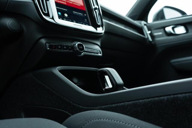 Volvo EX40