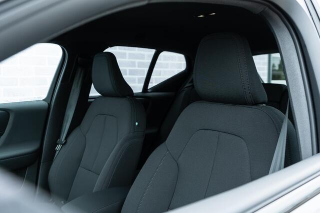Volvo EX40