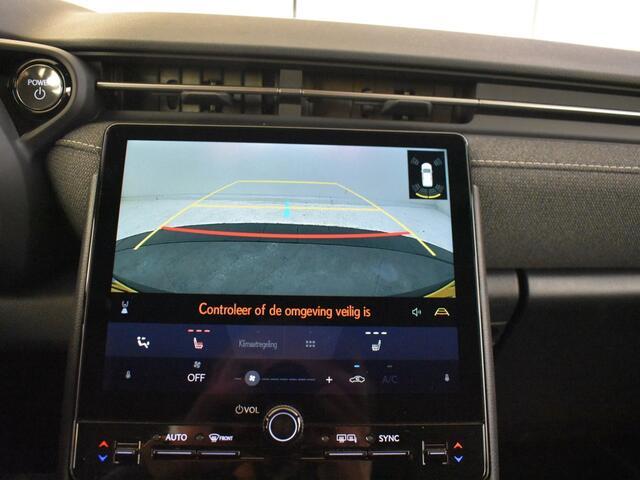 Lexus LBX