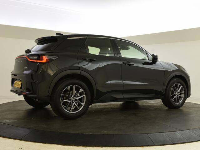 Lexus LBX