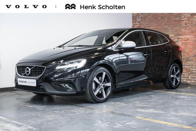 Volvo V40 gn | Parkeercamera | Navigatie | Parkeersensoren voor + achter | Stoelverwarming | 17'' Lichtmetalen velgen | Dealer onderhouden | Trekhaak | All Season banden |