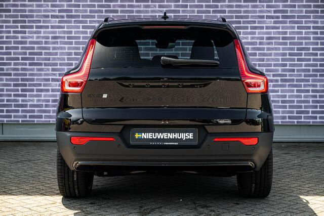 Volvo EX40