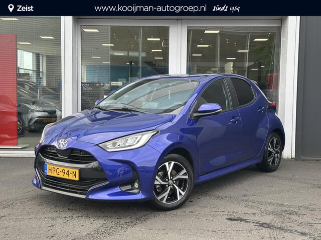 Toyota Yaris 15 Dynamic Blind spot monitor | Parkeersensoren V+A | Climate control | Keyless entry