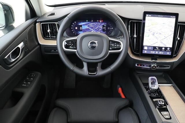 Volvo XC60 IN HYBRID AWD ULTRA DARK -PANO.DAK|HARMAN/KARDON|360°CAM|POWER-SEATS|TREKHAAK|20"|FACELIFT