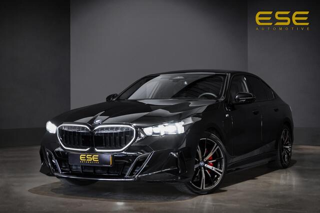 BMW 5 Serie t Edition | Panorama | H&K | Matrix/Led