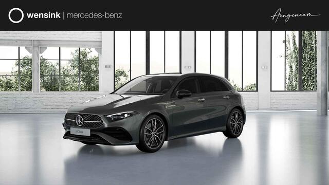 Mercedes-Benz A-Klasse AMG | Night | AMG-line plus | Panoramadak | Head-up display | Memory stoelen | 360 camera | Sfeerverlichting | Multibeam LED |