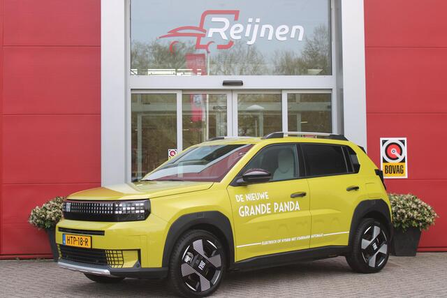 Fiat Panda PRIMA 113PK 11 kW 44 kWh | WINTERPACK: STOEL/STUUR/VOORRUIT VERWARMING | DRAADLOZE APPLE CARPLAY/ANDROID AUTO | NAVIGATIE | ACHTERUITRIJCAMERA | PARKEERSENSOREN VOOR + ACHTER | DRAADLOZE TELEFOONLADER | LED KOPLAMPEN | CLIMATE CONTROL | 3-FASE |