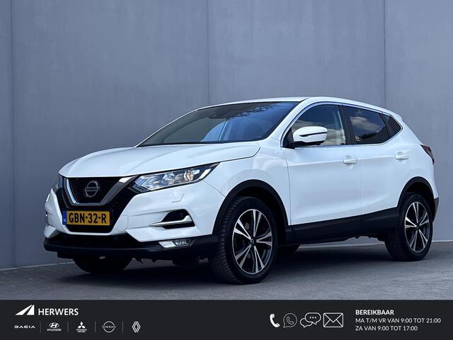 Nissan Qashqai Design Edition / Trekhaak (1.300 kg) / Navigatie / Stoelverwarming / Camera 360° / Apple Carplay Android  / 18" LM wielen + All Season banden /