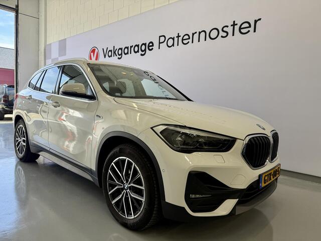 BMW X1 25e High Executive Carplay / HUD / Adaptive Cruise / Elektr achterklep