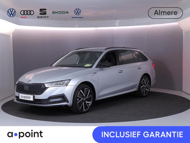 Skoda Octavia iV PHEV Sportline Business 204 pk Automaat (DSG) | SOH 96% |  Verlengde garantie | Navigatie | Parkeersensoren | Adaptieve cruise control | Stoelverwarming |