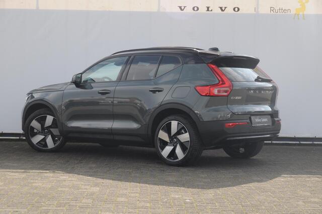 Volvo EX40