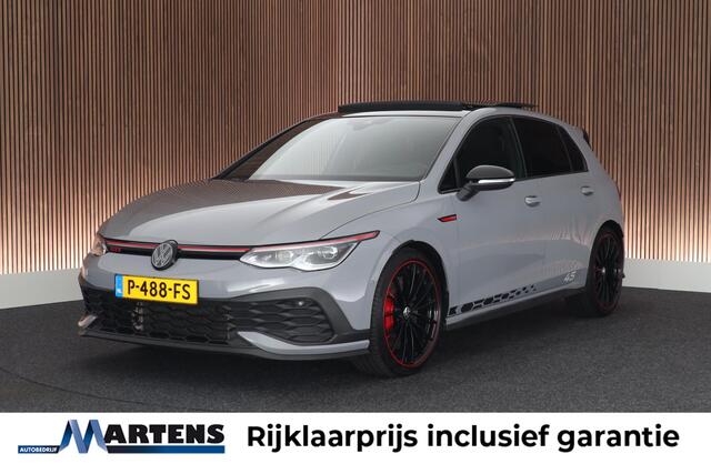 Volkswagen Golf SG Clubsport 45 Akrapovic h/k HUD DCC Panoramadak Stoelverwarming Keyless Virtual Cockpit Navigatie