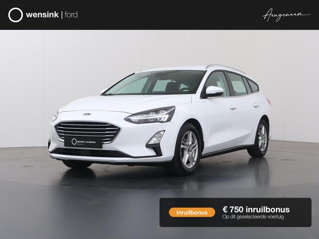 Ford Focus EcoBoost Hybrid Trend Edition Business | 155PK | Winterpack | Dodehoekdetectie | Navigatie | Parkeercamera |