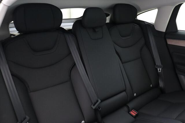 Volvo ES90