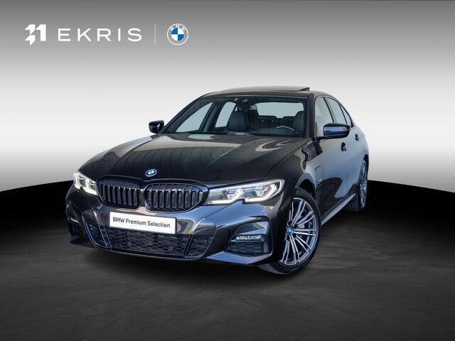 BMW 3 Serie | M Sport | Innovationspakket | Comfort Access | Achteruitrijcamera | Schuif-/kanteldak | Head-Up Display | Stoelverwarming | 18''