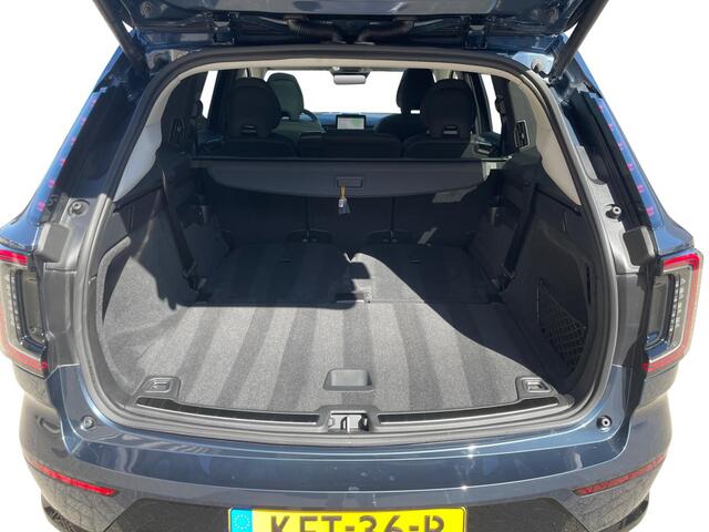 Volvo EX90