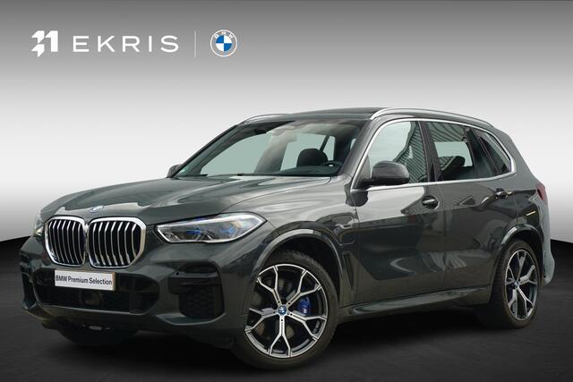 BMW X5 45e | M Sport | Trekhaak | Schuif-kanteldak | Head-up | Stoelventilatie | Rondomzicht Camera's | Adaptieve Cruise Control met Stop&Go & Stuurhulp | Dodehoek Detectie