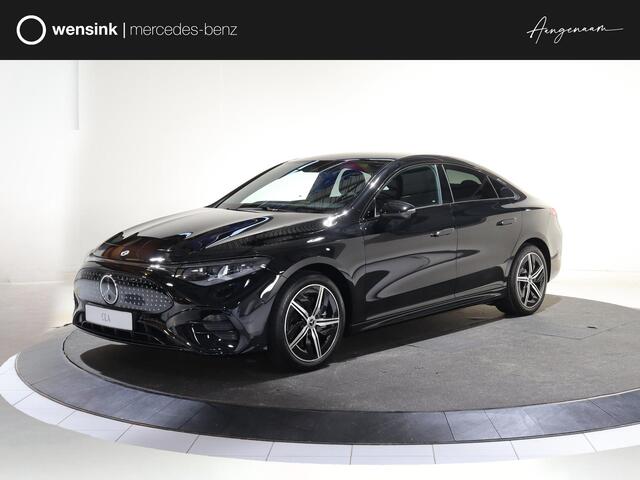 Mercedes-Benz CLA-Klasse kWh | Night | Panoramadak | Stoelverwarming | DISTRONIC | Achteruitrijcamera | Dodehoekassistent | Trekhaak |