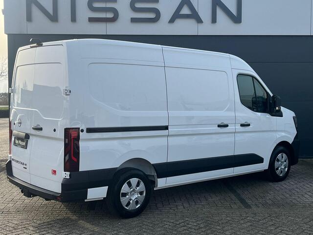 Nissan Interstar