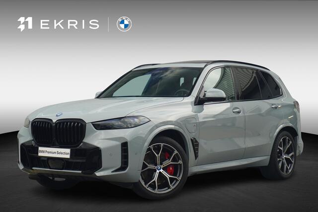 BMW X5 50e M Sport Pro | Panoramdak Sky Lounge | Comfortstoelen | Head-up | Rondomzicht Camera's | Soft Close | Stoelventilatie | Driving Assistant Professional