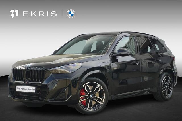 BMW X1 25e | M Sportpakket Pro | Trekhaak | Schuif-kanteldak | Head-up | Harman Kardon | Rondomzicht Camera | Elekrische Stoelen + Geheugen | Cruise control adaptief met Stop&Go en stuurhulp