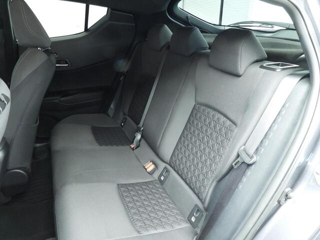 Toyota C-HR Executive | Camera | Navigatie | Parkeersensoren