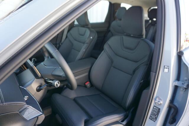 Volvo EX90
