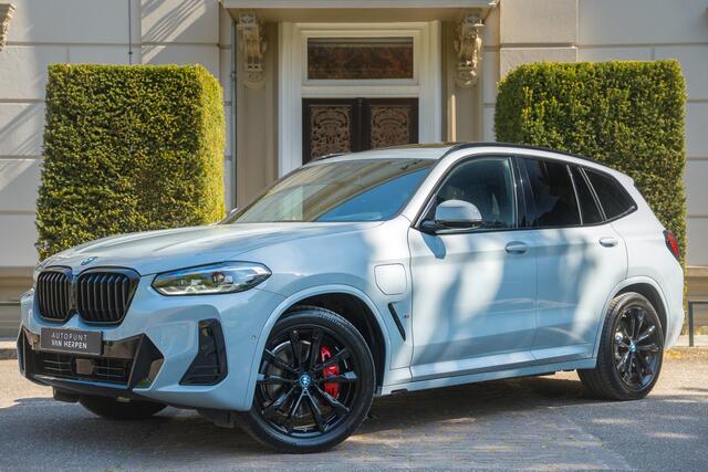 BMW X3 30e High Executive TREKHAAK | PANO | 360 CAM | ADAPTIVE | H&K | HUD