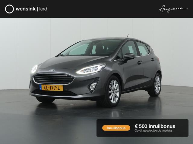 Ford Fiesta t Titanium | Winterpakket | Navigatie | Parkeercamera | Climate Control |