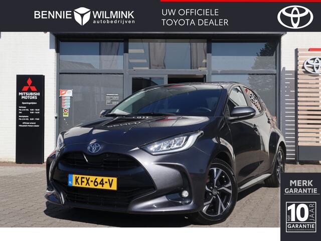 Toyota Yaris 15 First Edition Stuur en stoelverwarming
