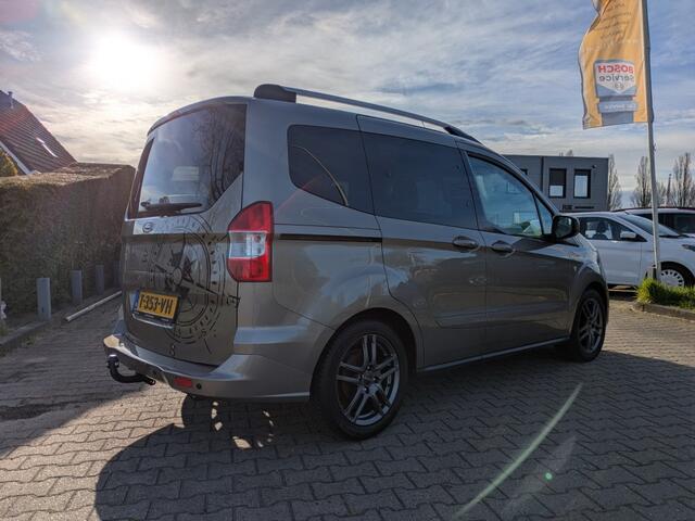Ford TOURNEO COURIER