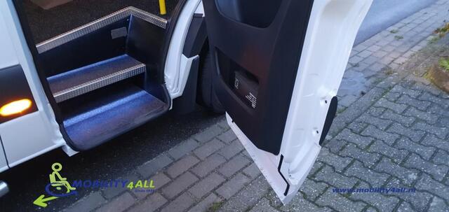 Mercedes-Benz eSprinter