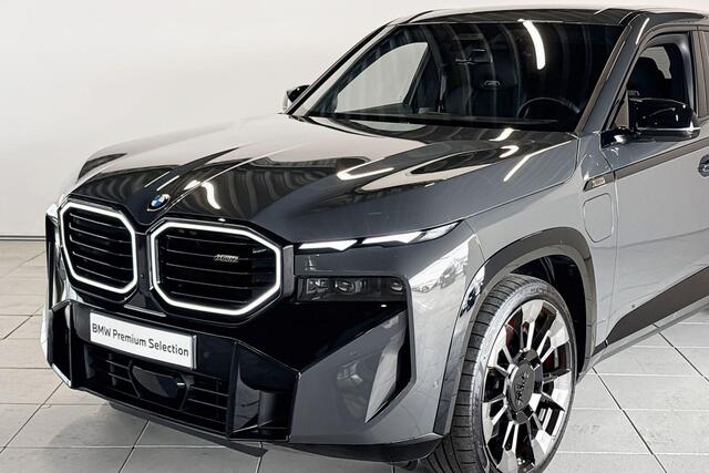 BMW XM