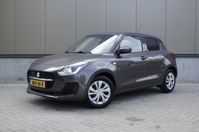 Suzuki Swift Sm.Hyb. | Adaptieve cruise | Airco | Bluetooth |
