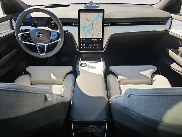 Volvo EX90