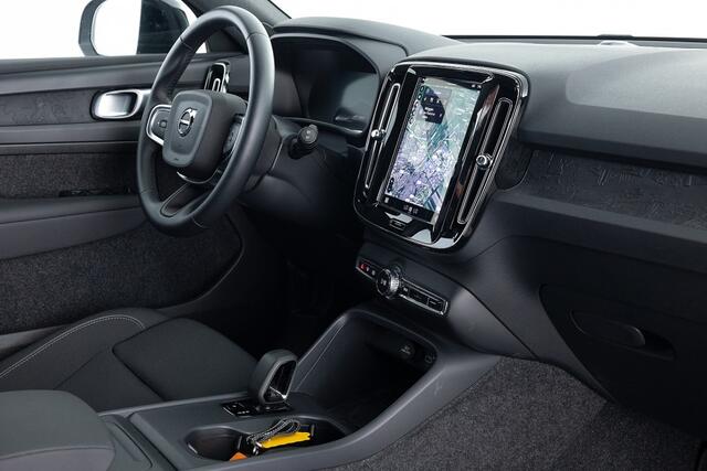 Volvo EX40